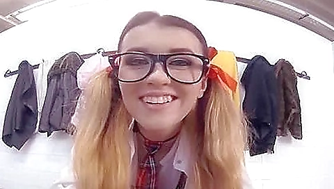 Shakir country bonds and cum on her tits