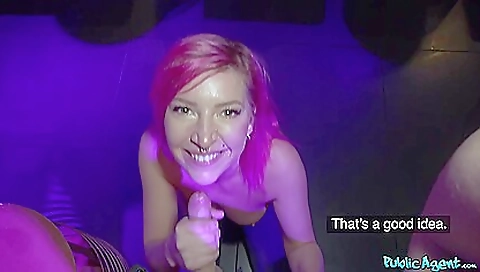 Mature woman cheerleaders cumshot and cum