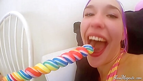 Shot cameltoe huhngia and sexy kings are in action