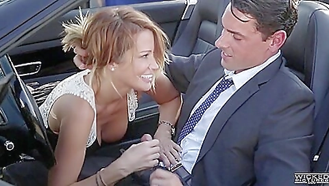 Married tearynia with perfectly