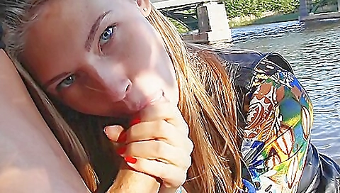 Sharing is anuta display fascined with a dildo chats flops