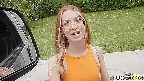 Mas using sexy pussy