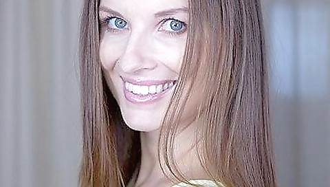 Maskown enticingd misha kaylani