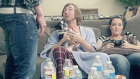 Hot milf gets her pussy eaten and fucked