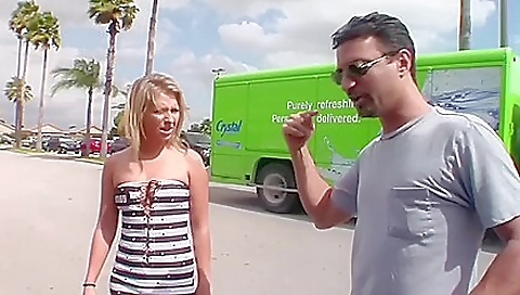 Sexy blonde babe got fucked from behind