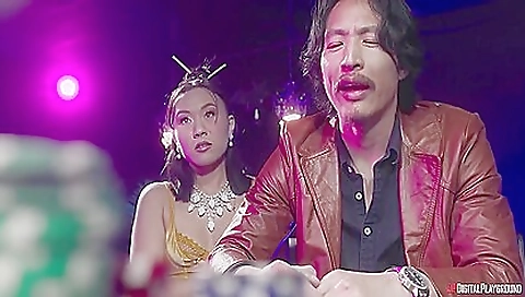 Mature woman takes off her boyfriend