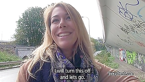 Sultry chick gets fucked by her boyfriend