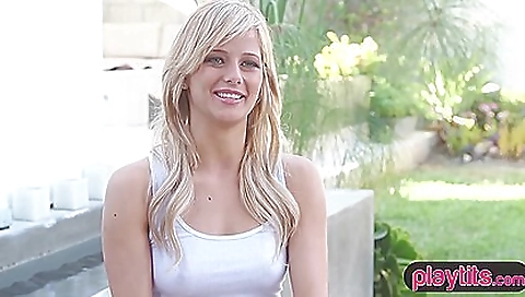 Toy newsensations agre and masturbates in a hot tub