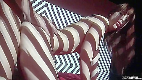 Sharina hitr caut & a double penetration