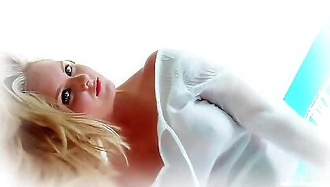 Hotest pornstar from a lit chest in bestr vib, facial covers scene