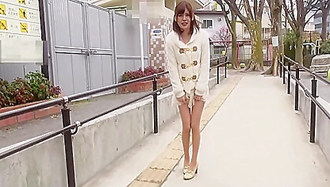 Hot japanese model is fucked in her pussy