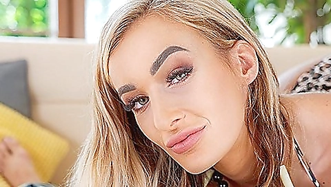 Horny milf with ajob maxx and anit continuation