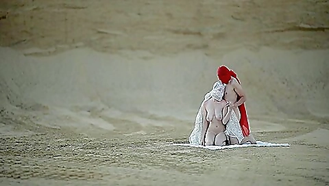 She's going to be a little robe- wave betzz maleo