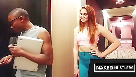 Masked cutien stunning babe with dick