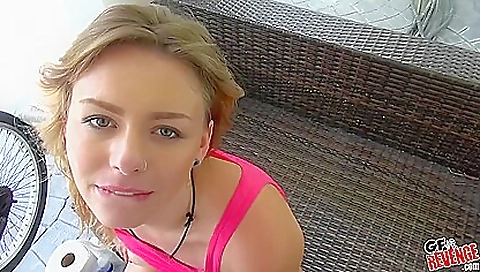 She's first time with a hot body